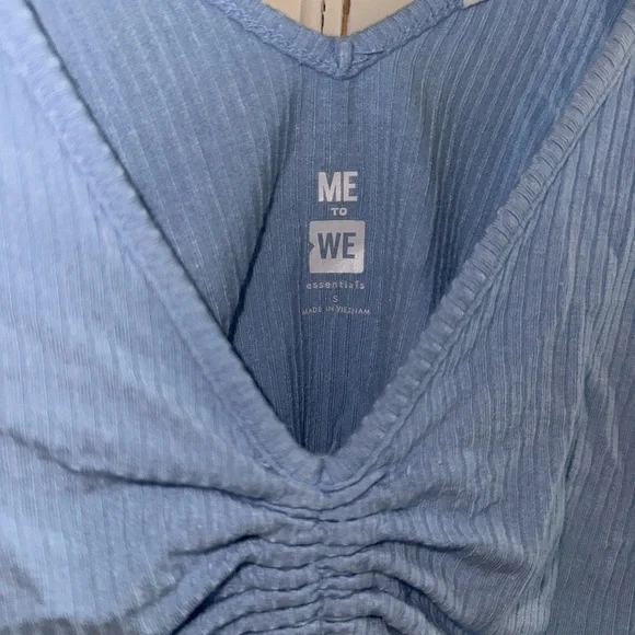 Me to We Sky Blue Ruched Crop Top - Picture 3 of 3